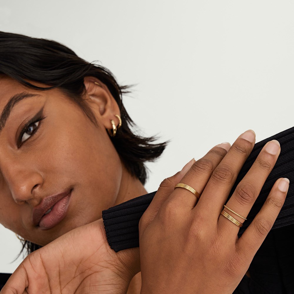 Mejuri Coil Stacker Ring - Gold Vermeil Canada Store