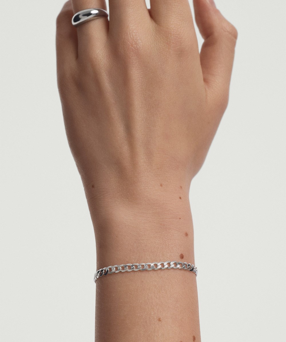 Mejuri Flat Curb Chain Bracelet - Sterling Silver Canada Store