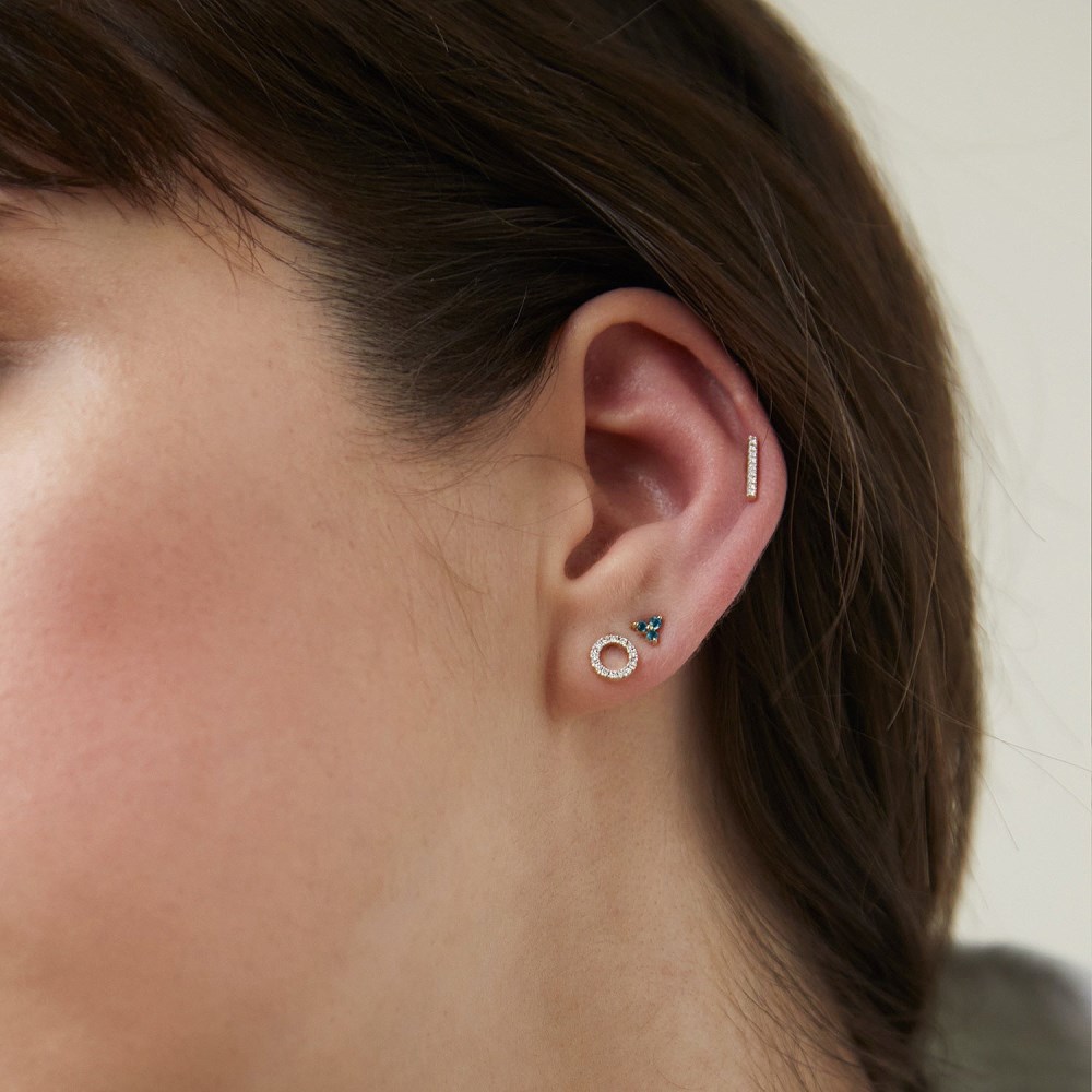 Mejuri Single Pavﾨﾦ Diamonds Long Bar Stud - 14k Yellow Gold Canada Store