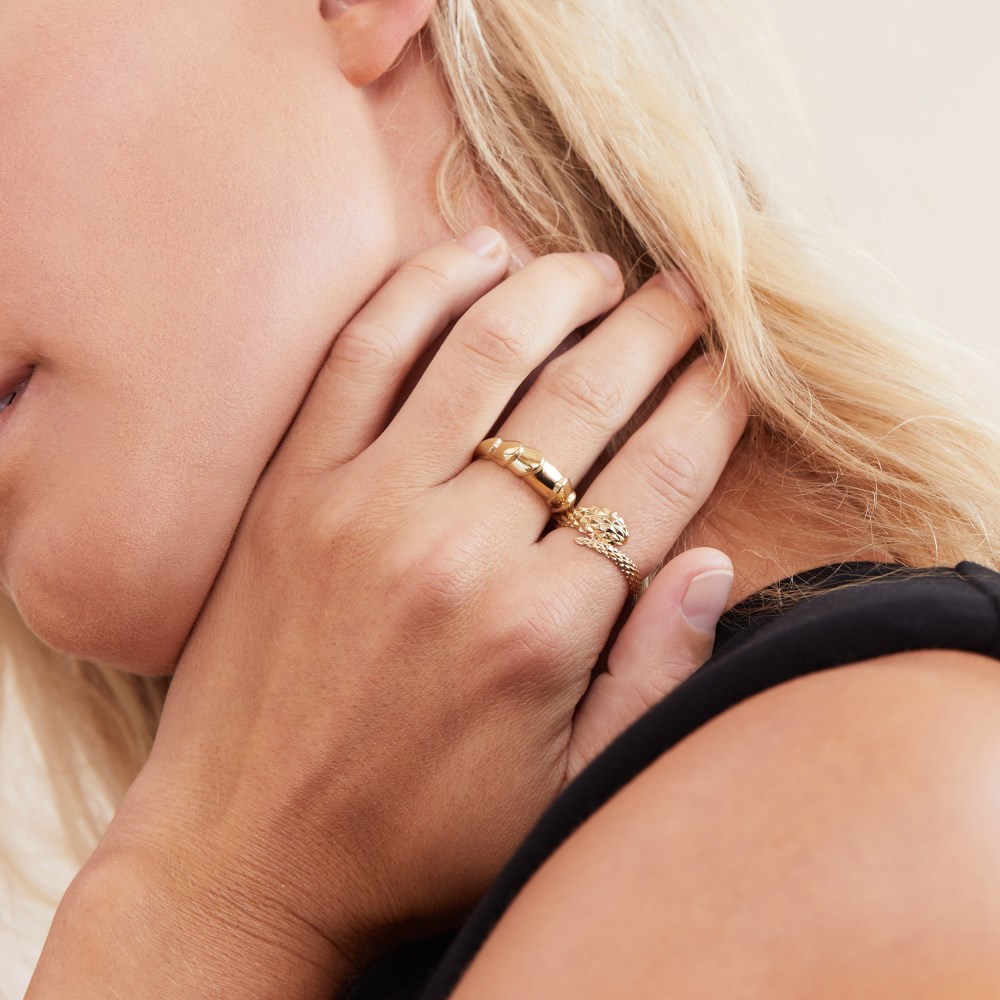 Mejuri NYC D?me Ring - 14k Yellow Gold Canada Store