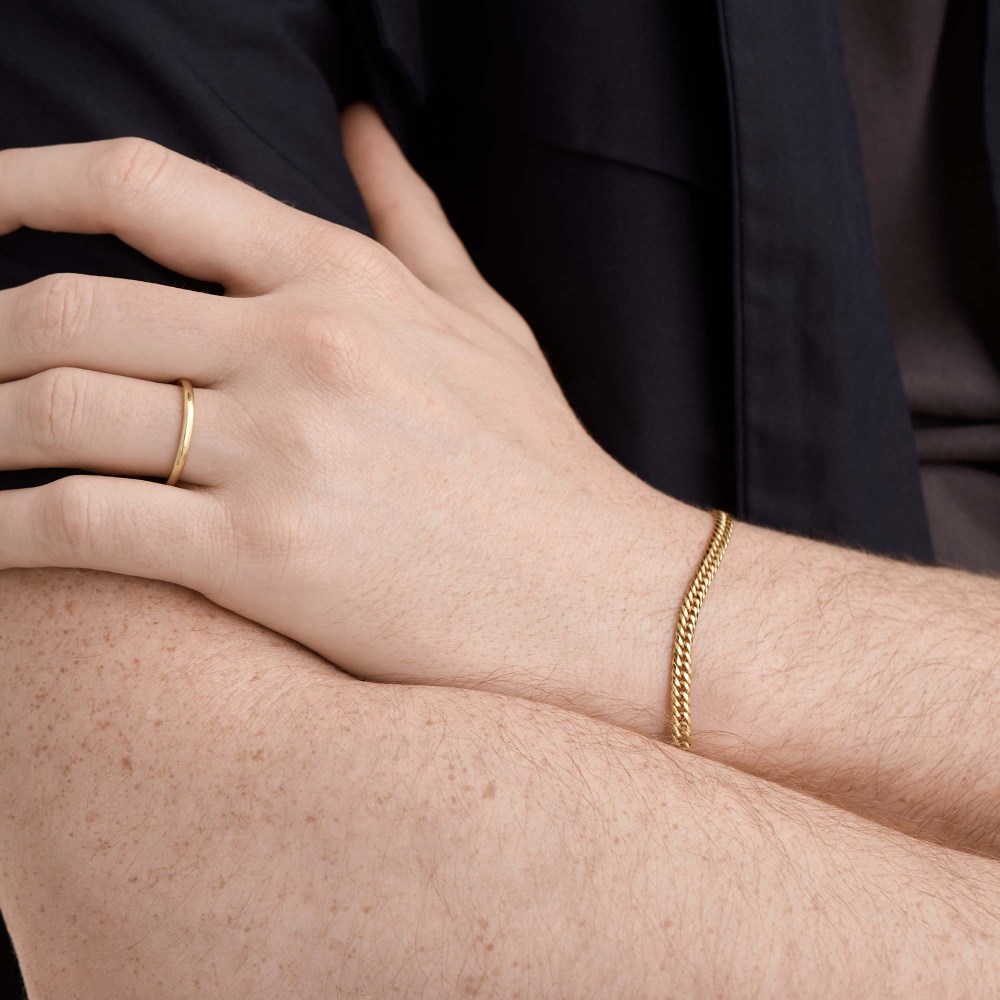 Mejuri 2mm Smooth Band - 14k Yellow Gold Canada Store