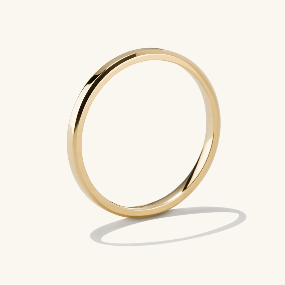 Mejuri 2mm Smooth Band - 14k Yellow Gold Canada Store